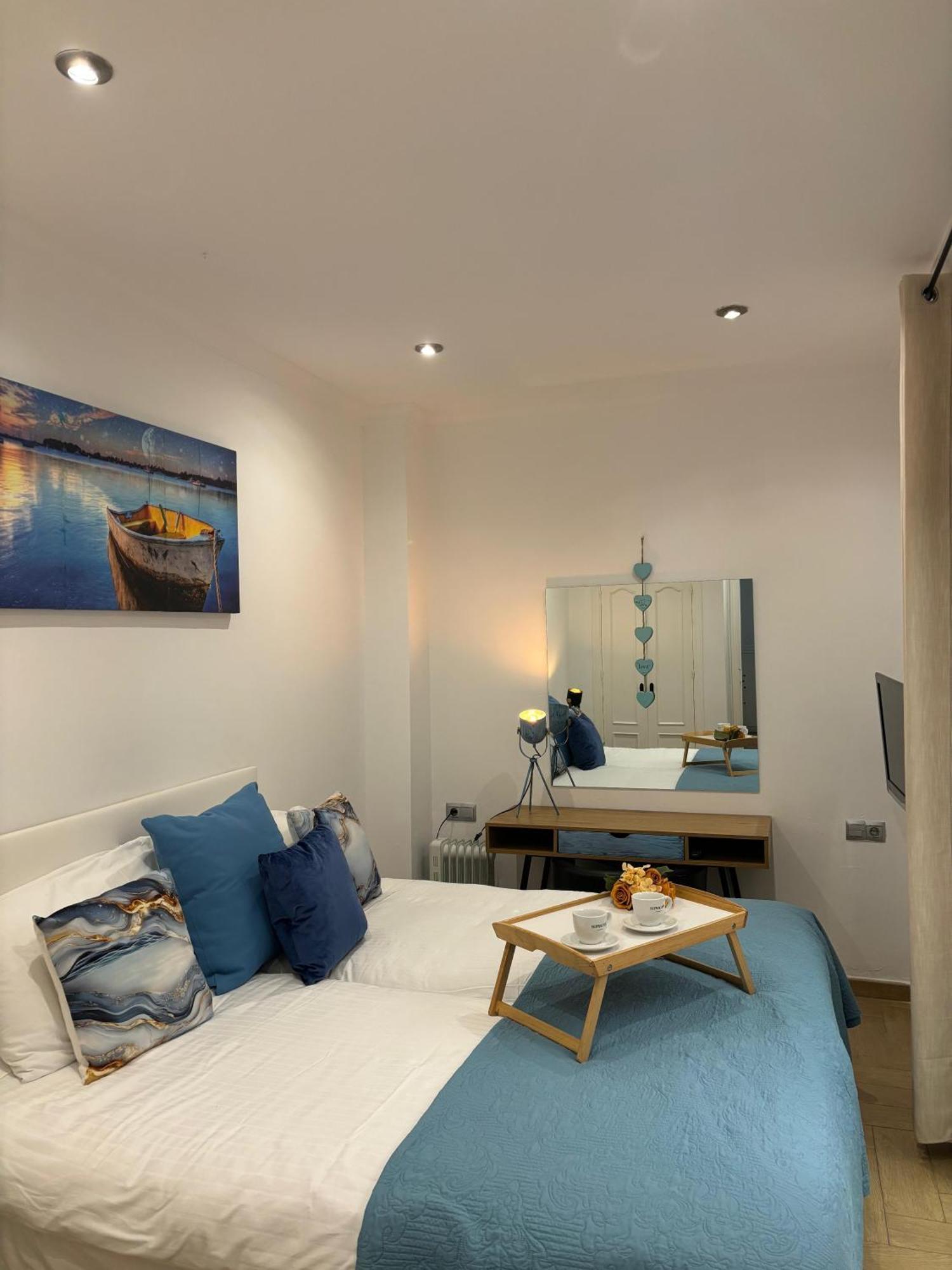 Appartement Port House, Paseo Maritimo,A Un Minuto Playa à Fuengirola Extérieur photo